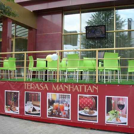 Manhattan Hotel & Restaurant Chişinău Eksteriør billede