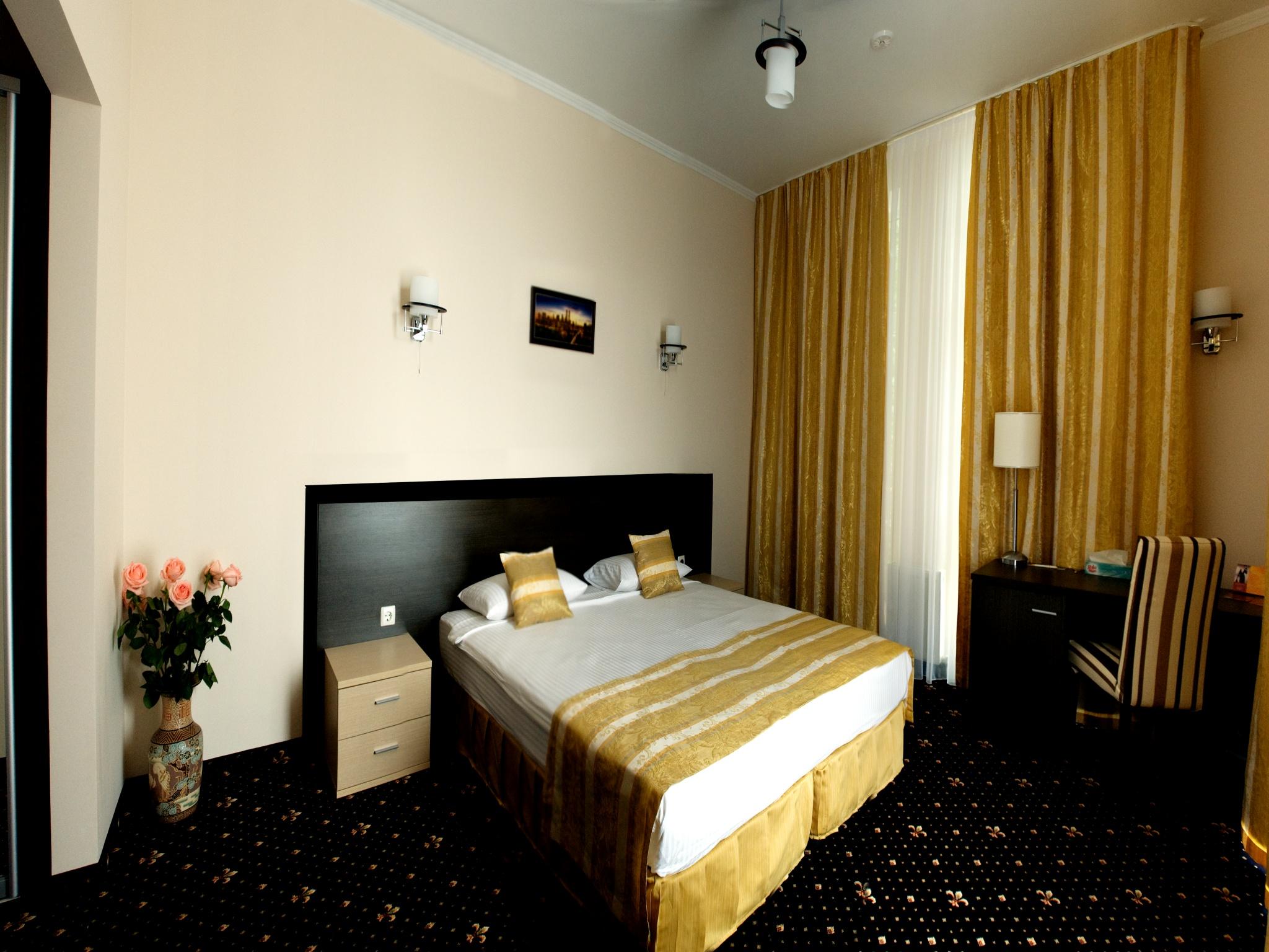 Manhattan Hotel & Restaurant Chişinău Værelse billede