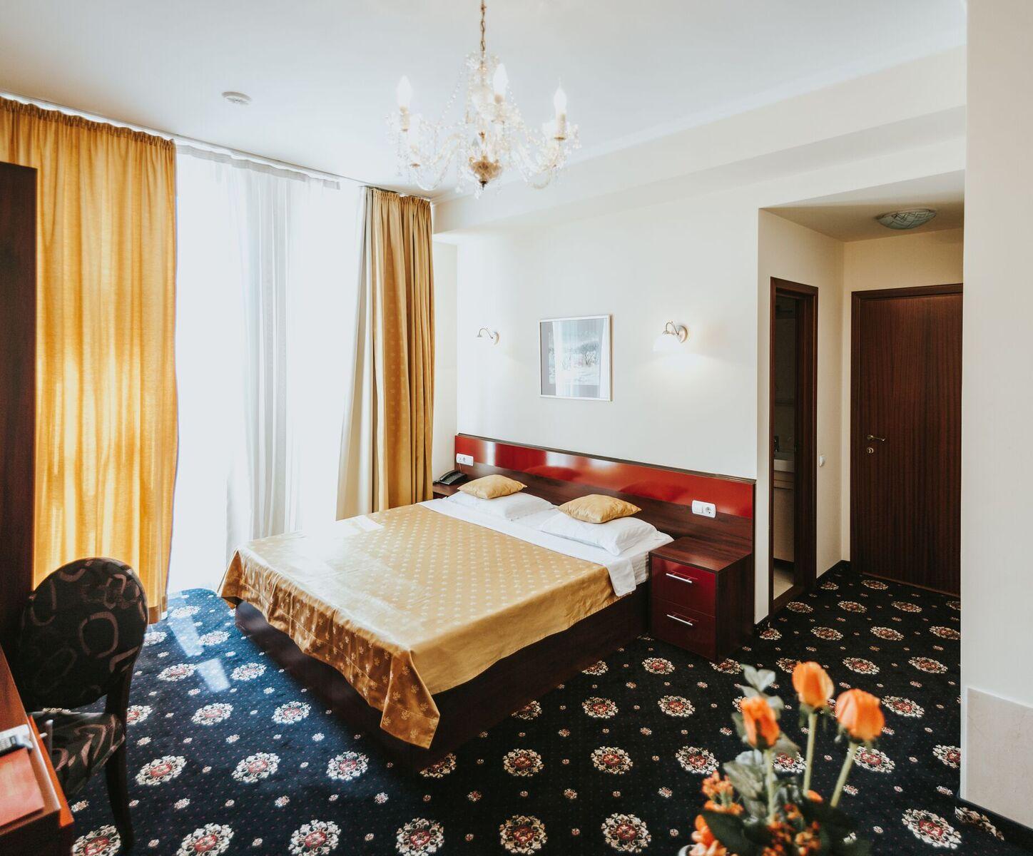 Manhattan Hotel & Restaurant Chişinău Eksteriør billede