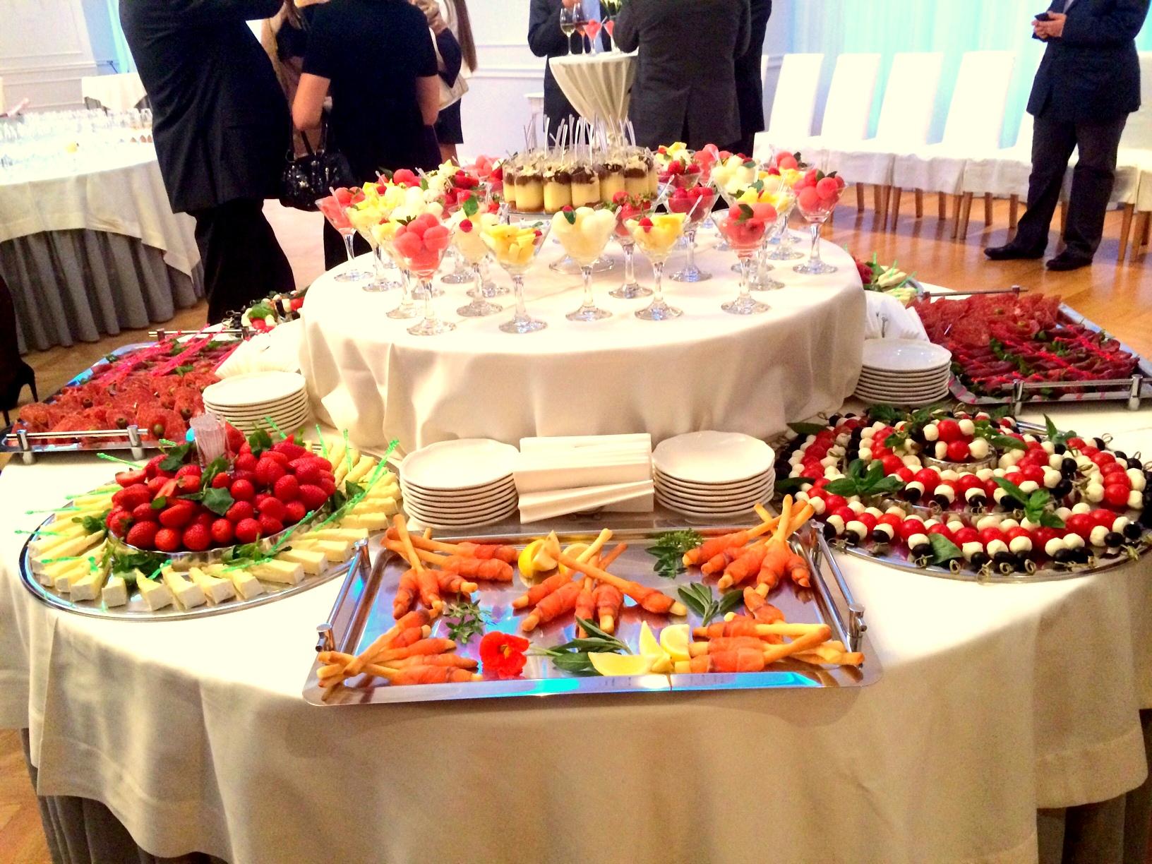 Manhattan Hotel & Restaurant Chişinău Eksteriør billede