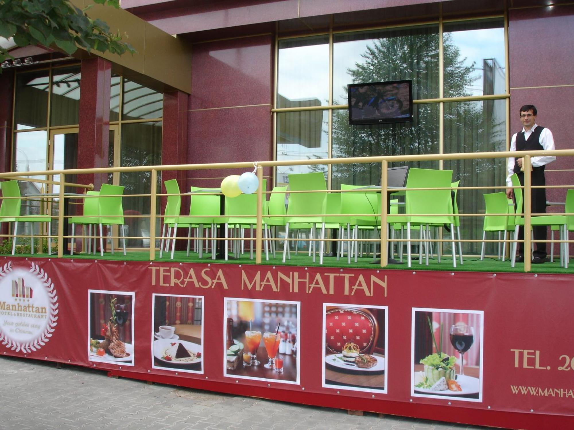 Manhattan Hotel & Restaurant Chişinău Eksteriør billede