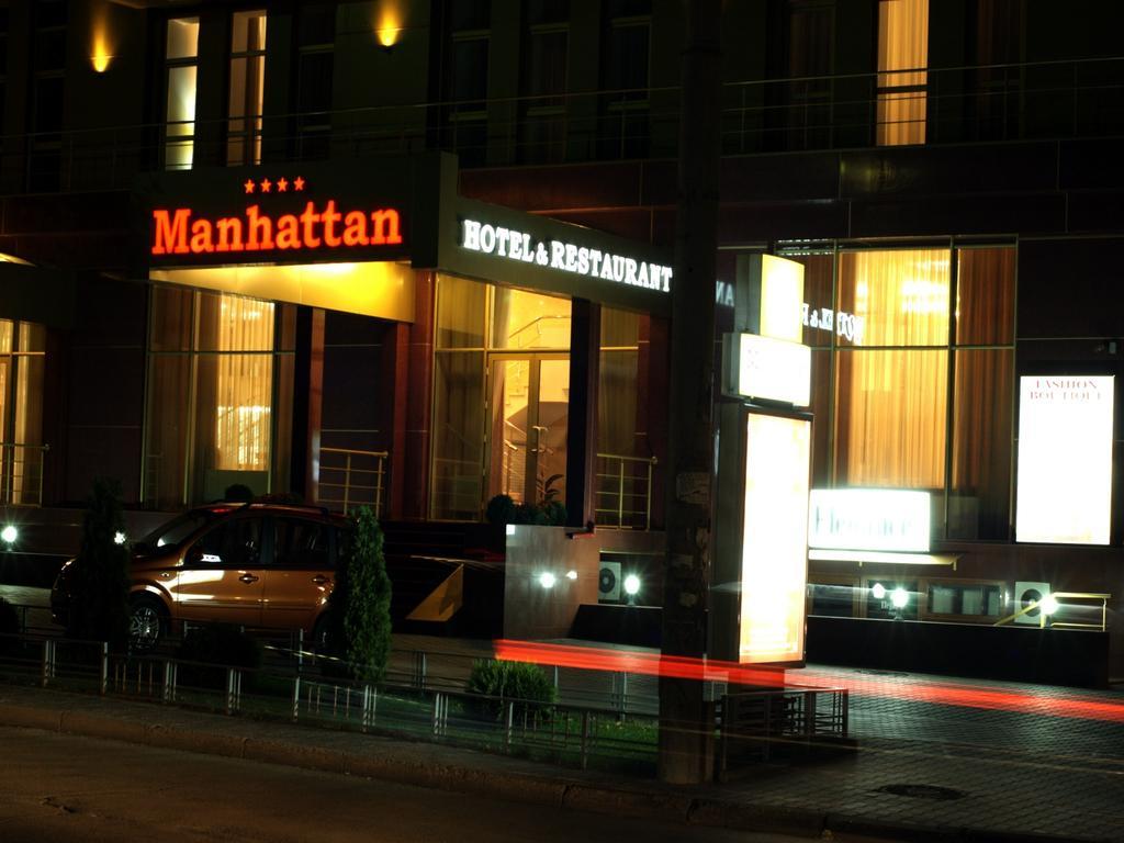 Manhattan Hotel & Restaurant Chişinău Eksteriør billede